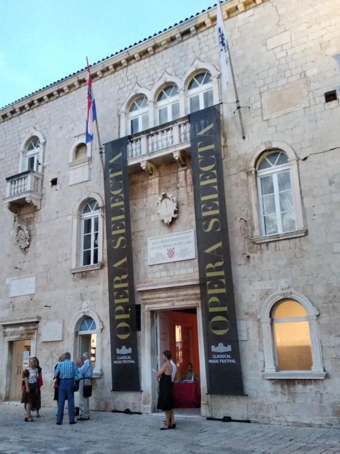 Kiwi Lejlighed Trogir Eksteriør billede