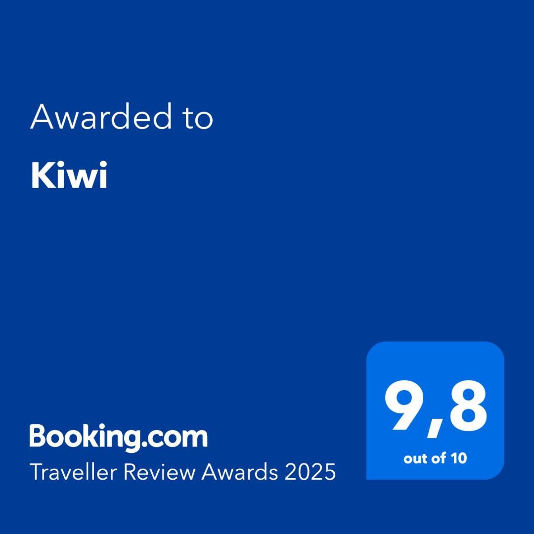 Kiwi Lejlighed Trogir Eksteriør billede